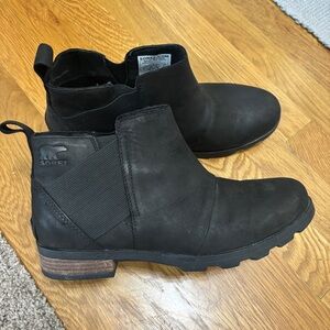 Sorel Black Leather Ankle Booties